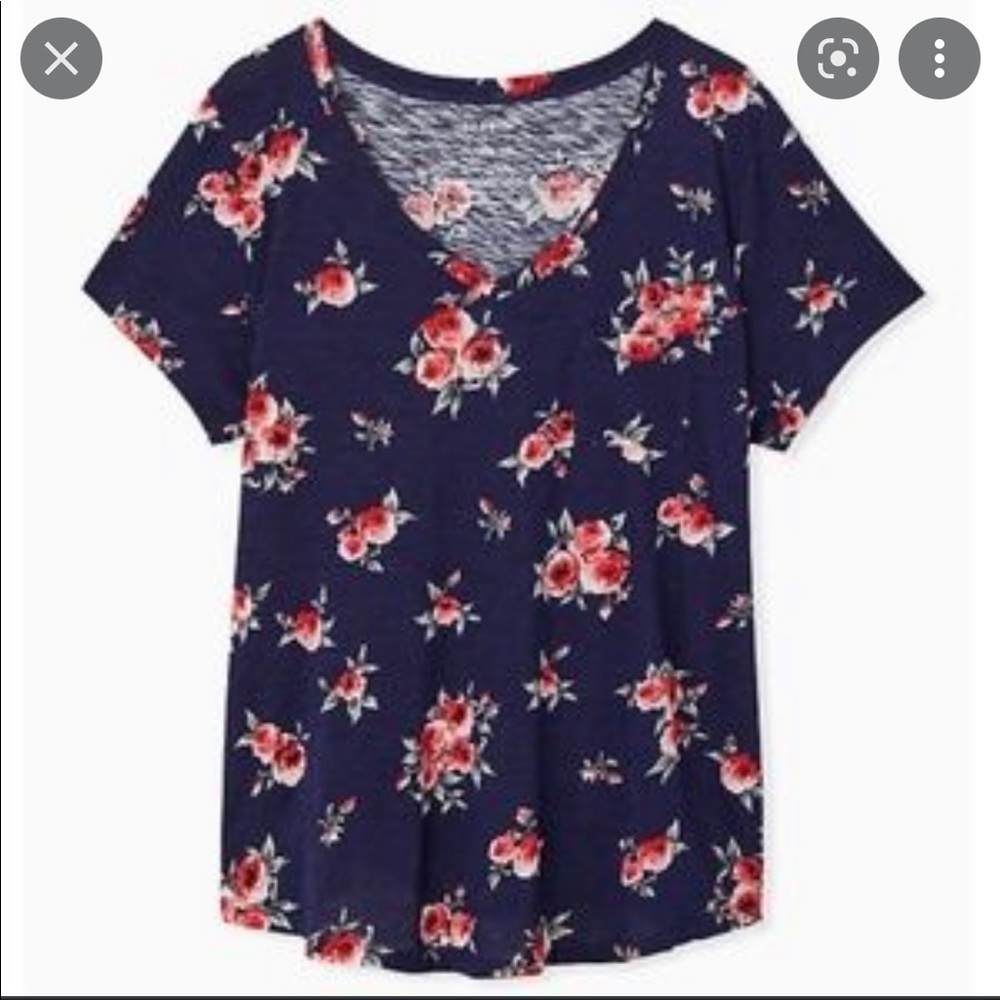 Torrid floral vneck